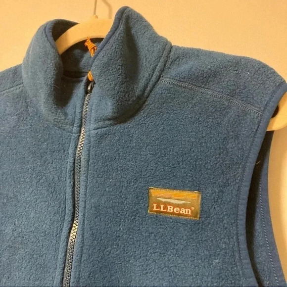L.L. Bean  blue teal fleece vest medium tall - Picture 3 of 7